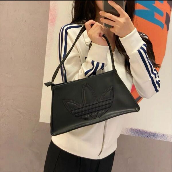 アディダス トレフォイル ショルダーバッグ ブラック adidas トートバッグ