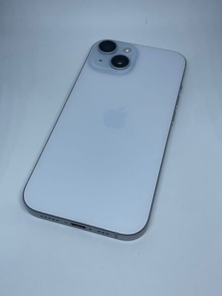 Apple iPhone15 128GB ブルー シンガポール版 中古Bランク【SIMフリー】おまけ付き