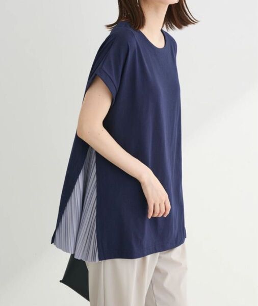 新品 脇プリーツドッキングチュニック【ネイビー】Fサイズ Chocol raffine robe
