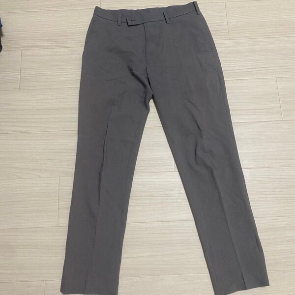 パンツ スラックス UNIQLO ユニクロ 感動パンツ