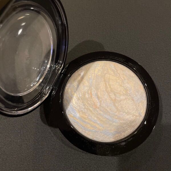 MAC マック ミネラライズ スキンフィニッシュ ライトスカペード フェイスパウダー