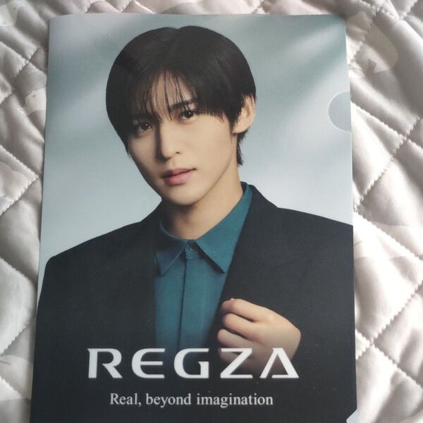 目黒蓮 クリアファイル REGZA レグザ 2枚(1枚はオマケ 使用感あり)