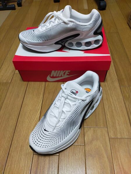 【試し履き1回美品】Nike Air Max DN ナイキ スニーカー エアマックスDN 28センチ ホワイト