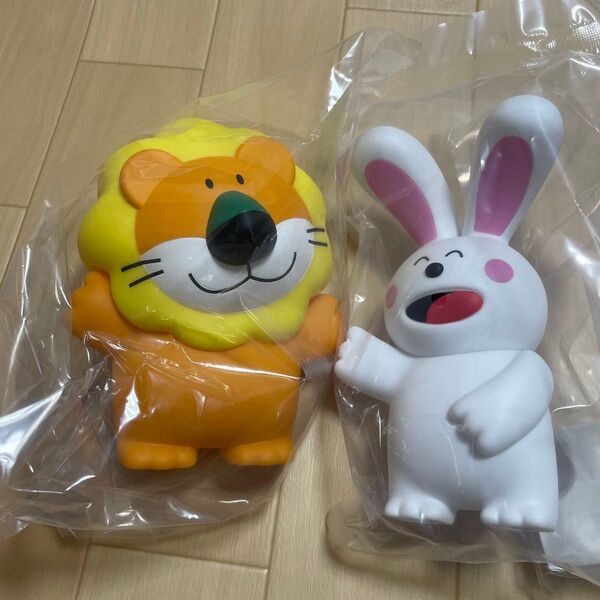 大きめ ギンビス たべっ子どうぶつ 2体セット らいおんくん うさぎさん フィギュア バンダイ SOFVIMATES うさぎ