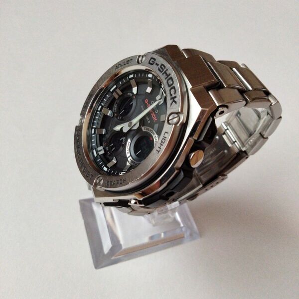 CASIO G-SHOCK GST-W110D 電波ソーラー タフソーラー