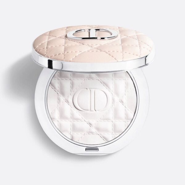 Dior ディオールスキン フォーエヴァー ヌード ラディアント フィルター