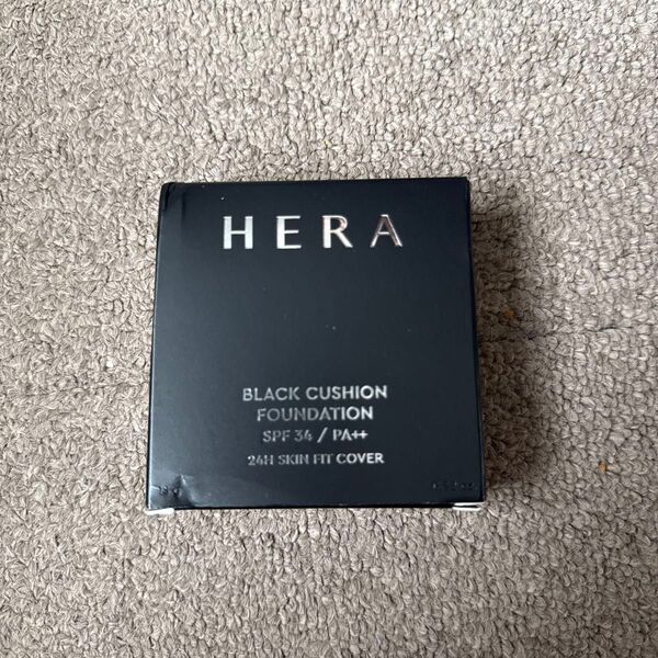 新品 HERA ヘラ NEW ブラッククッションファンデーション 21N1バニラ
