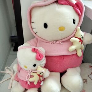 キティちゃん ぬいぐるみ