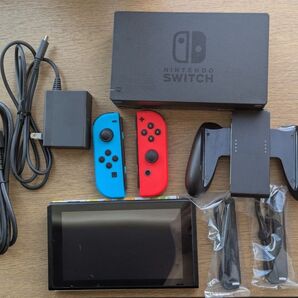 Nintendo Switch 本体 ネオンブルー・レッド
