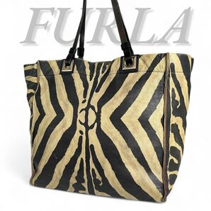 良品 FURLA フルラ トートバッグ ゼブラ レザー 肩掛け A4 ショルダー 黒