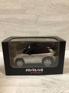 トヨタ 新型RAV4 PHV 非売品 プルバックカー ミニカー 2トーン ブラックマイカxシルバーメタリック