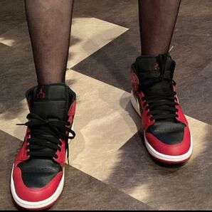NIKE AIR JORDAN 1 MID 27.5