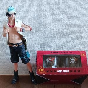 アニメワンピース エースフィギア&ミニグラスセット