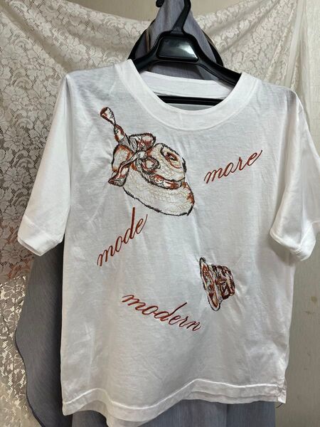 カットソー Tシャツ 刺繍 半袖Tシャツ L