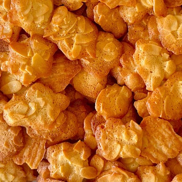 バター香るサクサクアーモンドチュイール 40個 大容量 手作りクッキー 手作りお菓子 よつ葉バター 焼菓子