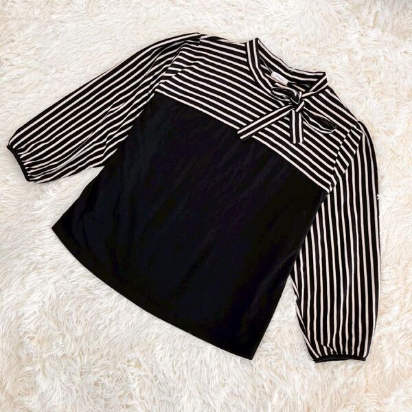 美品『VertDense』ヴェールダンス ブラウス(F)カットソー リボンタイ シャツ ボーダー 大きめ 黒 フリーサイズ