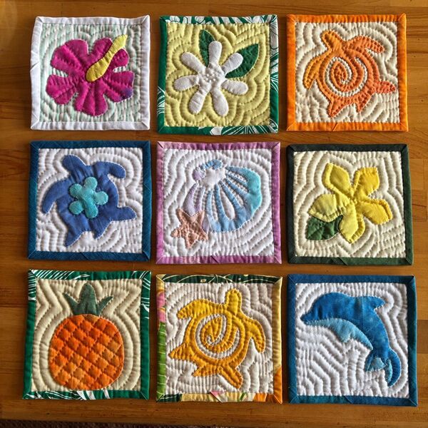 ハンドメイド ミニミニハワイアンキルト 1枚600円