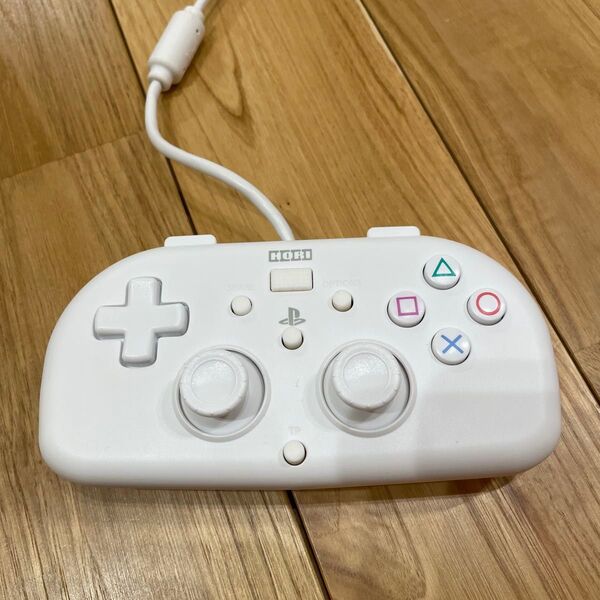 HORI ホリ PS4-102 ワイヤードコントローラーライト ps4 ホワイト