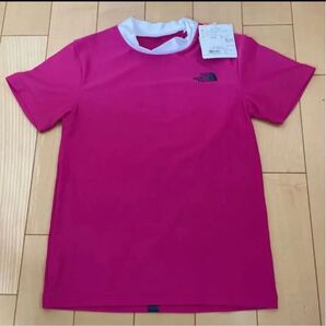 【新品・未使用】ノースフェイス☆ラッシュガード☆半袖☆サイズ110