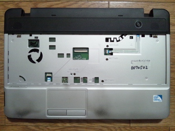 LIFEBOOK A512/FX Celeron B730下半身(本体)動作確認Junk0070502