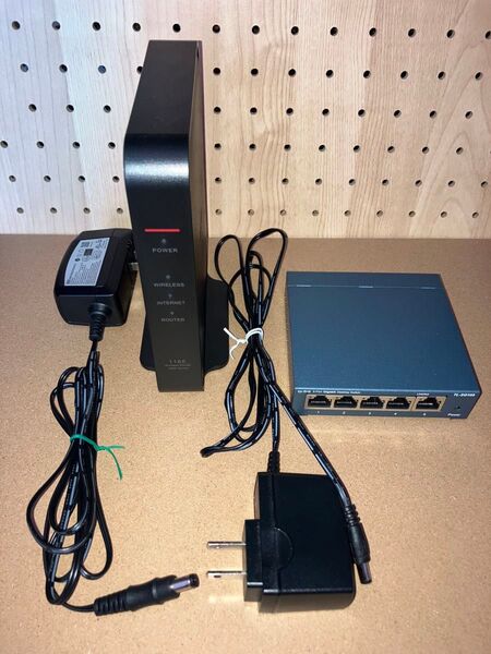 バッファロー WiFi 無線LAN ルーター / TP-Link スイッチングハブ