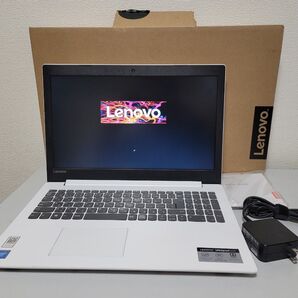 オシャレなホワイト15.6インチ Lenovo IdeaPad 330