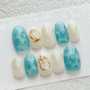 ネイルチップ 夏 水面 貝殻 シェル 海 パール ブルー マグネット ラメ ミディアム ワンポイント