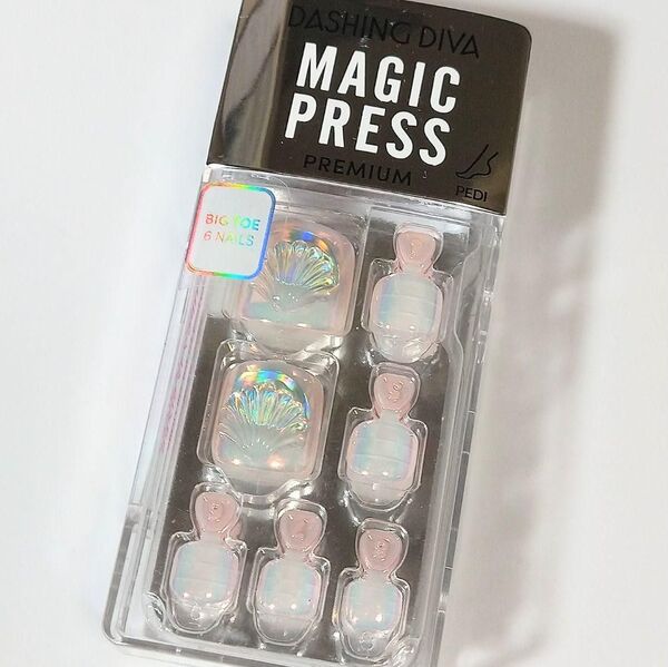 日本未発売品 981 Dashing Diva ダッシングディバ マジックプレス ネイルチップ 付け爪 1秒ジェルネイル