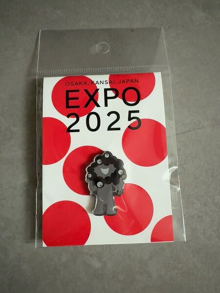 ミャクミャク ピンバッジ 黒ミャクミャク 大阪万博限定2025