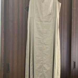 Theory ワンピース ベージュ ノースリーブ