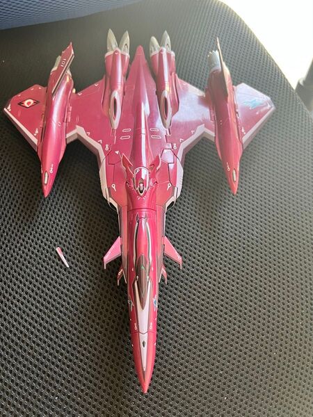 バンダイ DX超合金 VF-27γ ルシファーバルキリーマクロスF 本体のみ【ジャック品】