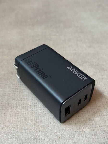 【美品】Anker 735 Charger GaNPrime 65W USB-A & USB-C 急速充電器 3ポート ブラック