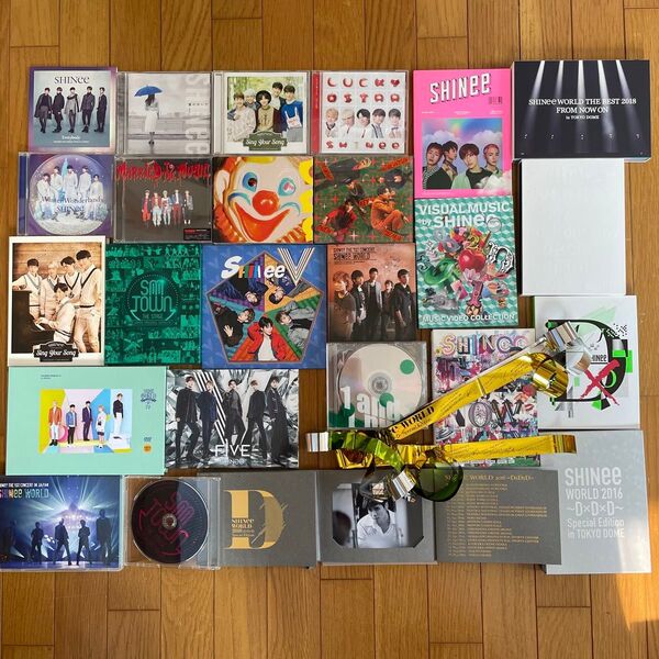 【週末限定値下げ】SHINee DVD CD 銀テ OTO ALBUM 他多数