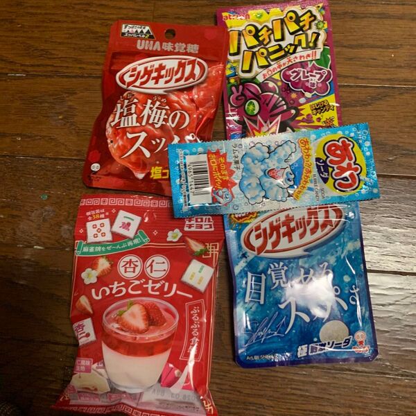お菓子5点セットです。
