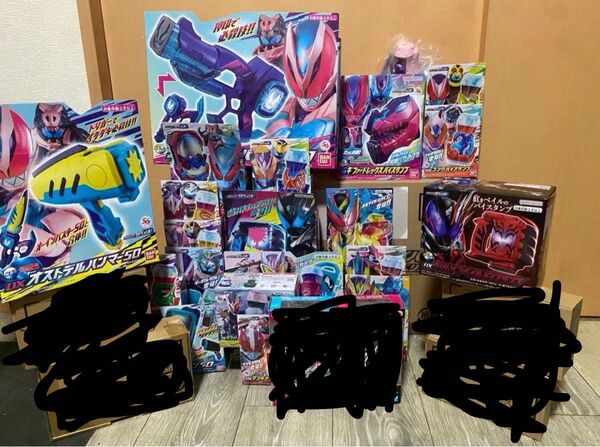 仮面ライダーリバイス まとめ売り