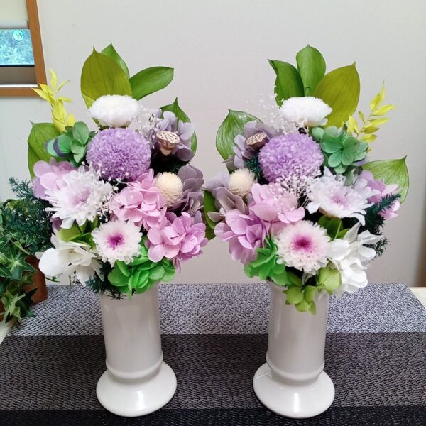 プリザーブドフラワー仏花 お盆 お供え花 ポンポン菊 紫系 お仏壇用 花器一体型