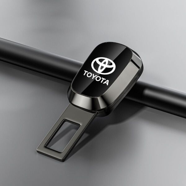 トヨタ TOYOTA シートベルト延長バックル ブラック鏡面 車内インテリア