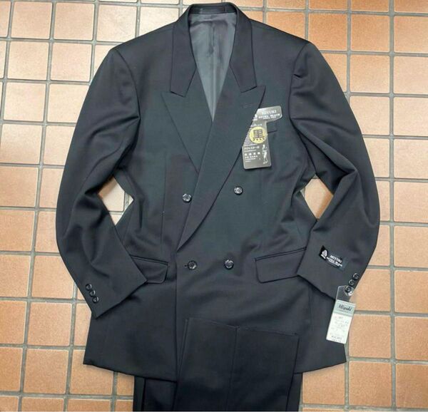 新品☆未使用【サイズAB7 XL★Miyuki】最高級 4Bダブルスーツ メンズスーツ 背抜き 1タック 礼服 喪服 セットアップ
