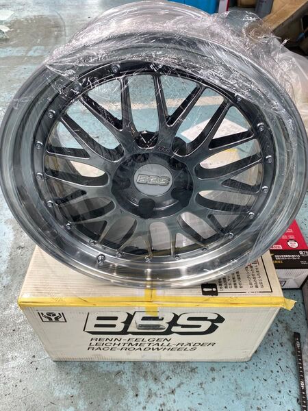値下げ交渉受け付けます!BBSLM BBS LM 18インチ カスタム品 LM115 LM086 2本 実測9.5J+33付近