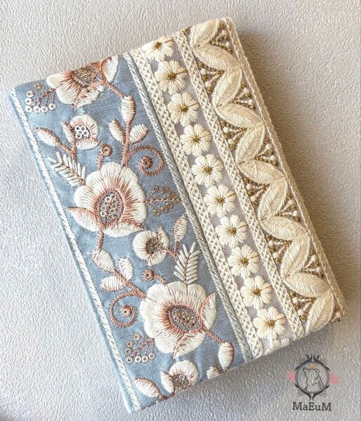 MaEuMインド刺繍リボン文庫本ブックカバー片側調整タイプ【blue2】