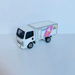 トミカ いすゞ エルフ