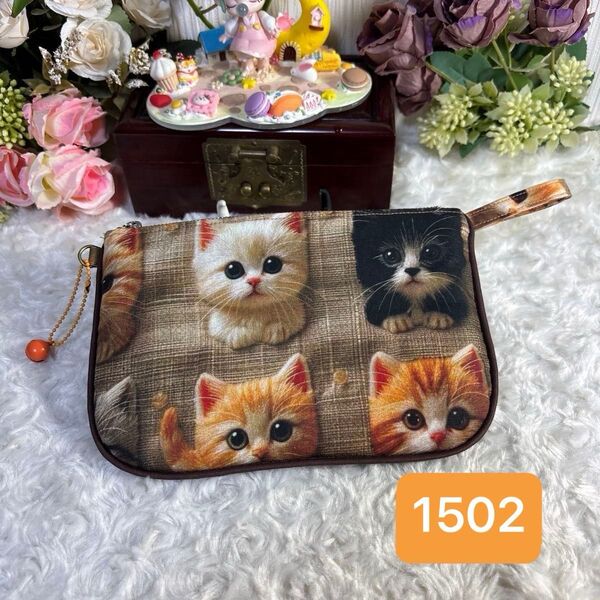母子手帳型ハンドメイドフラットポーチ★通帳・手帳・多目的ポーチ★刺繍風猫★1502