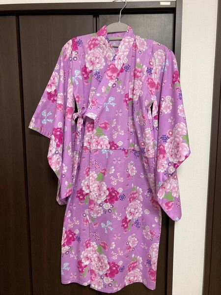 マザウェイズ 女の子用浴衣&帯セット130cm 7〜9才用 パープル 花柄