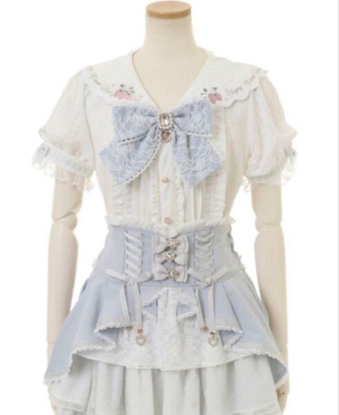【完売品】LIZLISA リズリサ ストロベリー刺繍セーラーリブブラウス
