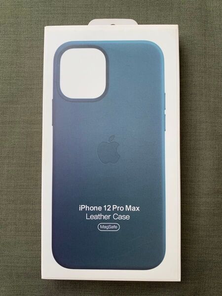 iPhone 12ProMax 純正品 レザーケース バルティックブルー