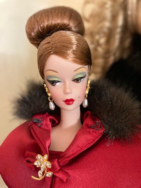 バービー ファッションモデルコレクション シルクストーン 人形 ファオシュワルツ限定 ラビッシング イン ルージュ 箱あり
