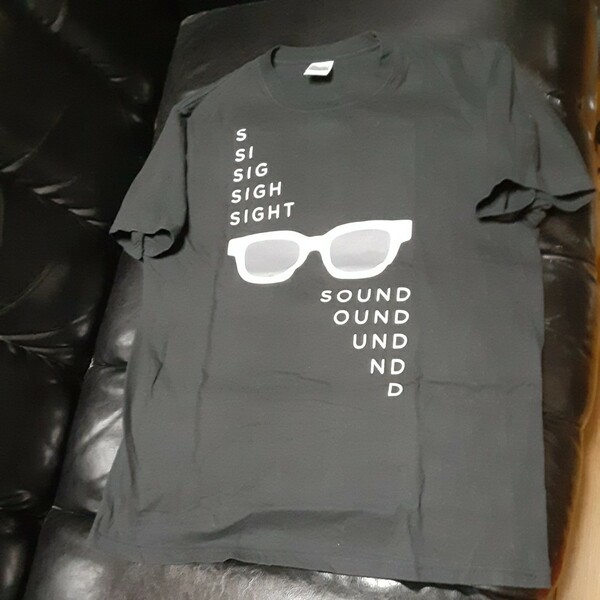 BOSE sunglasses with soundtrack Tシャツ