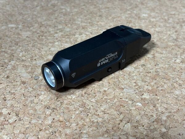 実物 STREAMLIGHT TLR-RM2 フラッシュライト ウェポンライト surefire modlite