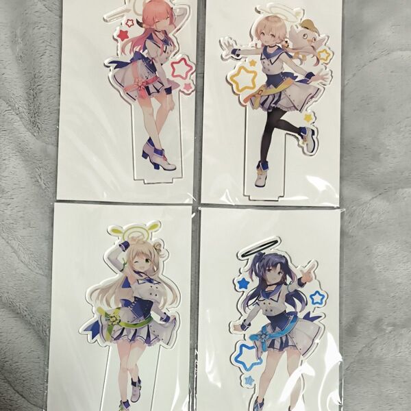 未開封 ブルーアーカイブ イタズラストレート アクリルスタンド 4種セット ユウカ アル ヒフミ ノノミ ブルアカ