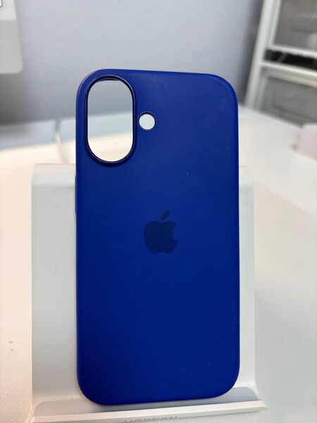 iPhone16 apple純正シリコンケース ウルトラマリン apple正規品